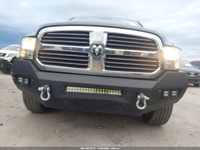 2019 RAM 1500 CLASSIC 1C6RR6LT5KS529206 Photo 5