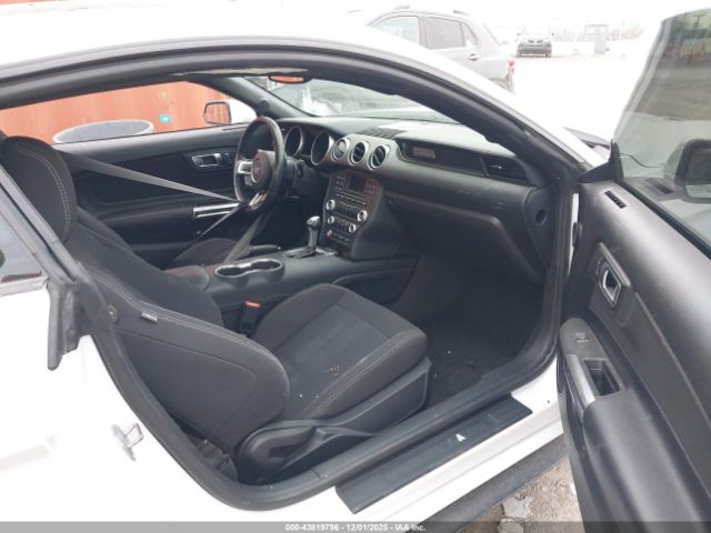 2018 FORD MUSTANG 1FA6P8TH1J5160002 Photo 4