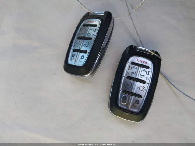 2017 CHRYSLER PACIFICA 2C4RC1EG6HR752572 Photo 10