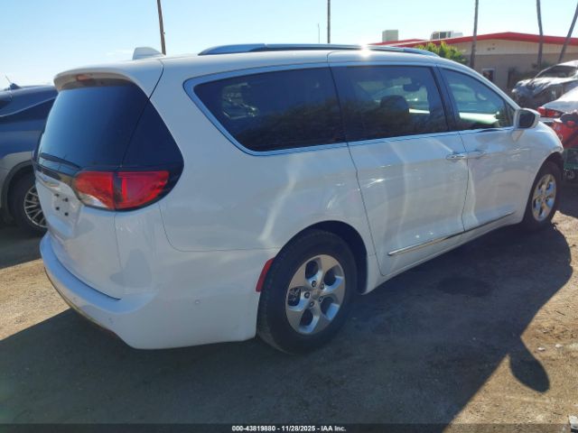 2017 CHRYSLER PACIFICA 2C4RC1EG6HR752572 Photo 3