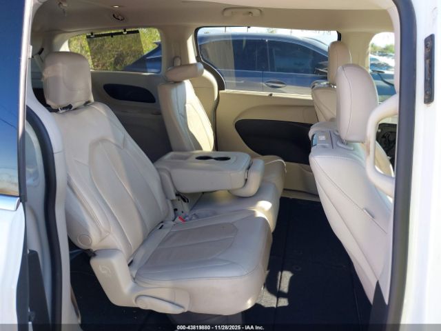 2017 CHRYSLER PACIFICA 2C4RC1EG6HR752572 Photo 7