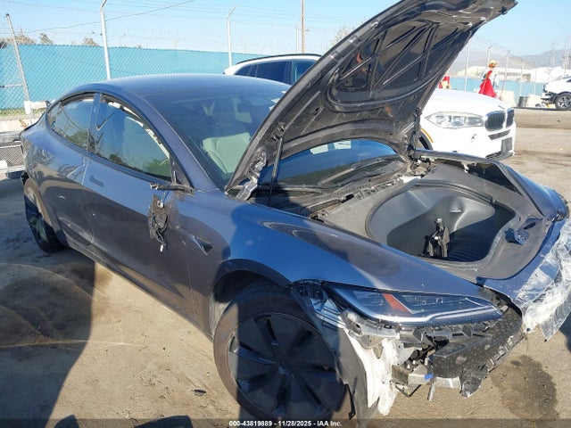 2024 TESLA MODEL 3 5YJ3E1EA2RF857585 Photo 0