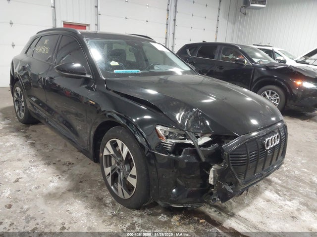 2021 AUDI E-TRON WA1AAAGE8MB008070 Photo 5