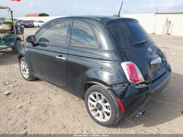 2017 FIAT 500 3C3CFFKR5HT671418 Photo 2
