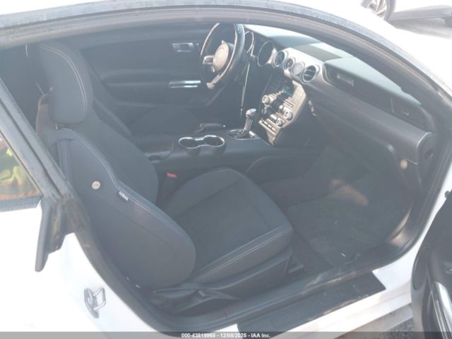 2018 FORD MUSTANG 1FA6P8TH7J5123245 Photo 4