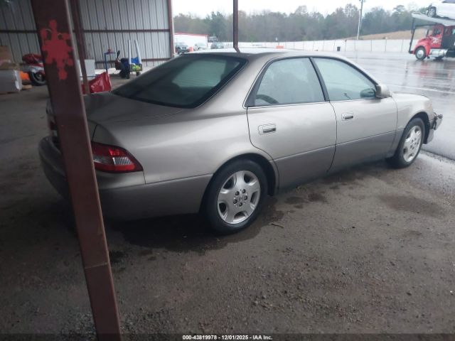 2000 LEXUS ES 300 JT8BF28G1Y5098828 Photo 3