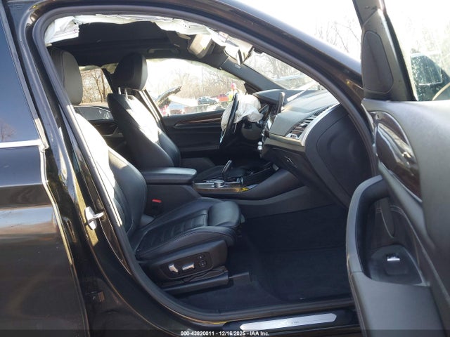 2018 BMW X3 5UXTR9C50JLD69067 Photo 4