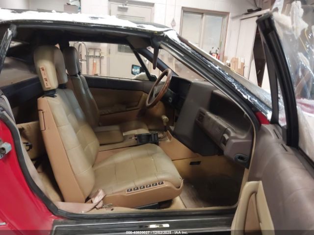 1988 CADILLAC ALLANTE 1G6VR3173JU102060 Photo 4