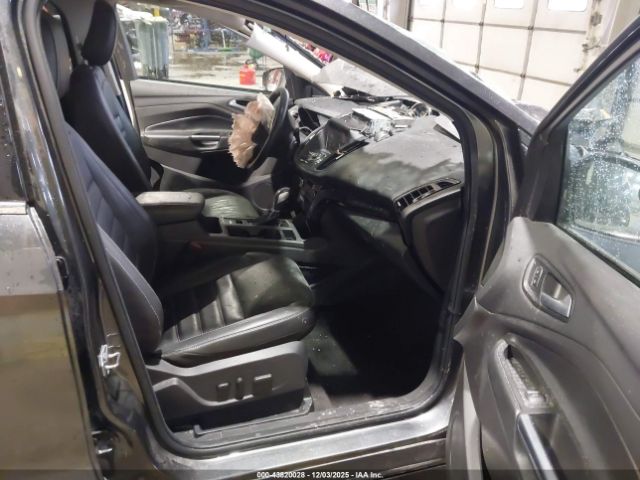 2018 FORD ESCAPE 1FMCU9J98JUB30889 Photo 4