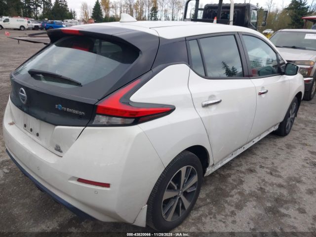 2022 NISSAN LEAF 1N4BZ1BV3NC561401 Photo 3