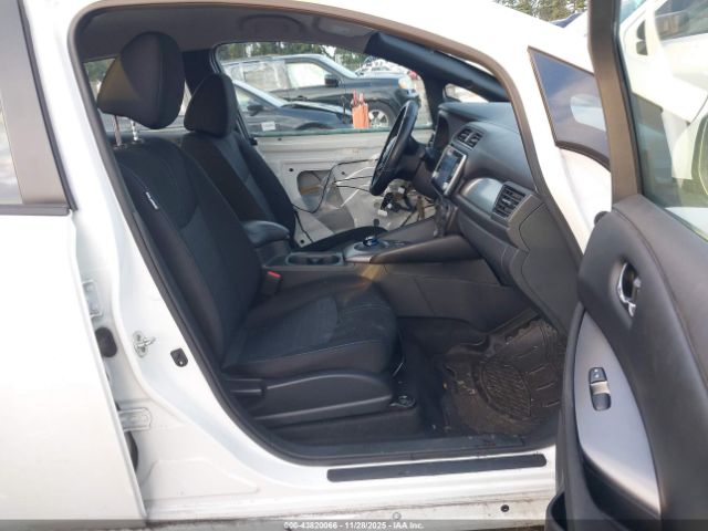2022 NISSAN LEAF 1N4BZ1BV3NC561401 Photo 4