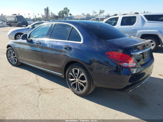 2016 MERCEDES-BENZ C 300 55SWF4KB5GU134527 Photo 2