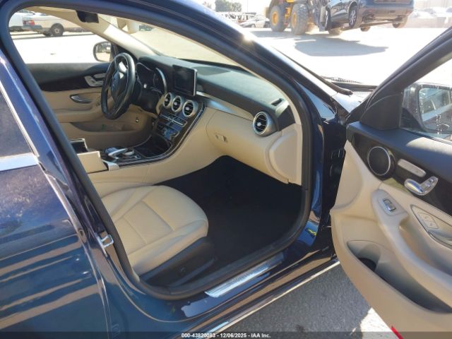 2016 MERCEDES-BENZ C 300 55SWF4KB5GU134527 Photo 4