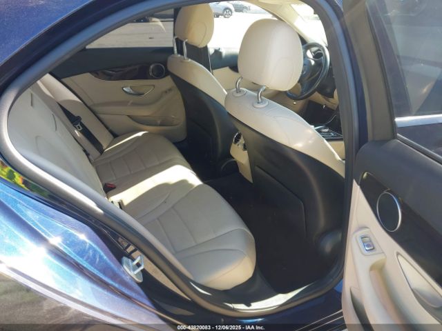 2016 MERCEDES-BENZ C 300 55SWF4KB5GU134527 Photo 7