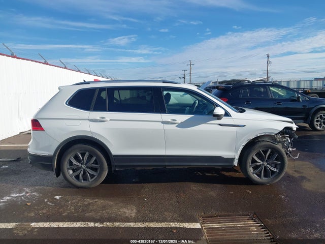 3VVMB7AX0RM032507 Volkswagen Tiguan 2.0t Se/2.0t Wolfsburg Edition
