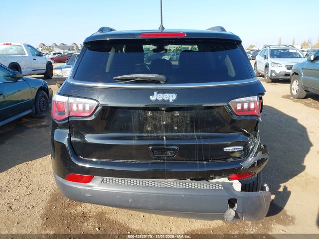 Jeep Compass Latitude Fwd 2018 3C4NJCBB0JT469130 Image 16