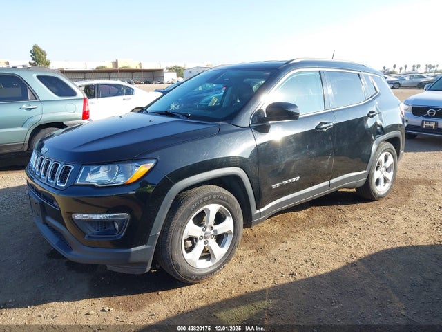 Jeep Compass Latitude Fwd 2018 3C4NJCBB0JT469130 Image 2