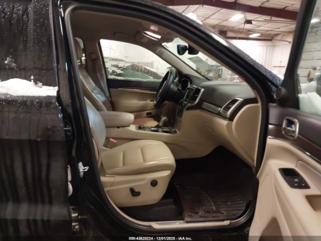 2017 JEEP GRAND CHEROKEE 1C4RJFBG6HC858620 Photo 4