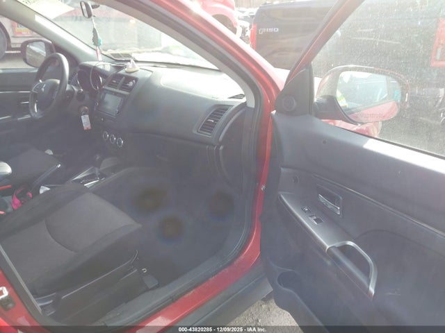 2019 MITSUBISHI OUTLANDER SPORT JA4AR3AU0KU023412 Photo 4