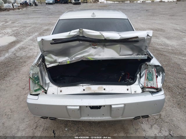 Aukcja sprzedaży 2010 Cadillac Dts Luxury Collection, vin: 1G6KD5EY3AU100745, numer aukcji: 43820299