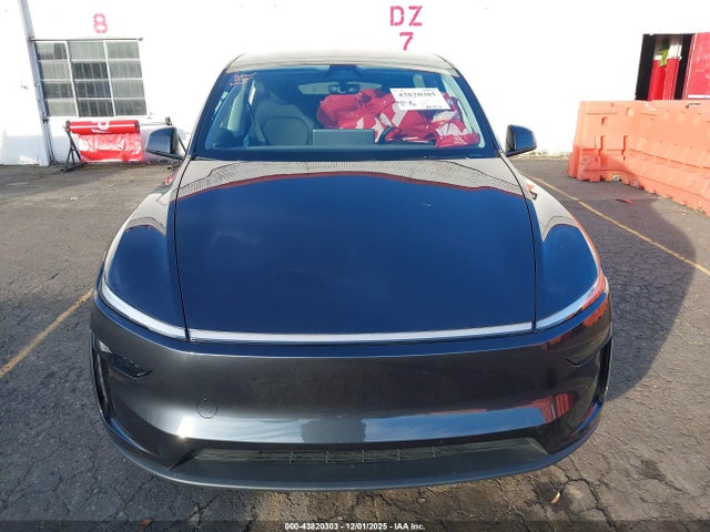 7SAYGDEE4TF359242 Tesla Model Y Long Range Dual Motor All-wheel Drive/long Range Launch Series
