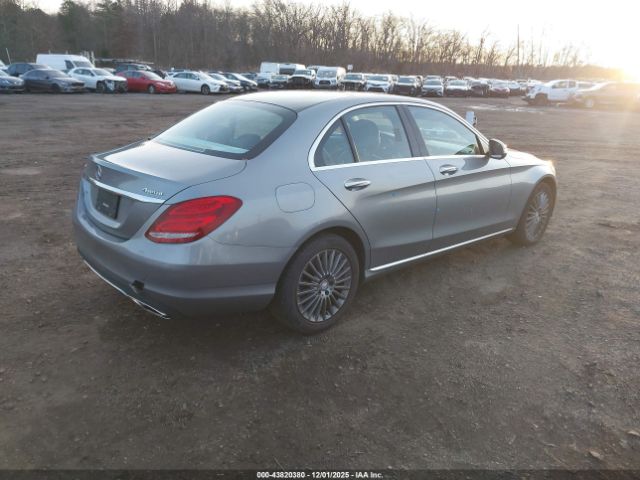 2015 MERCEDES-BENZ C 300 55SWF4KB4FU024129 Photo 3