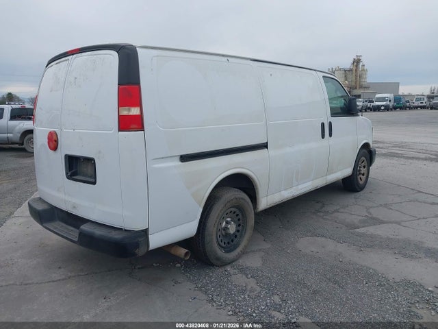 1GCSGAFX8E1164595 Chevrolet Express 1500 Work Van