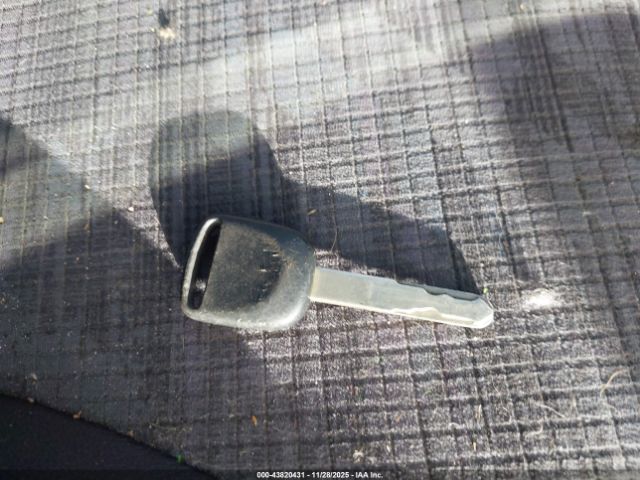 2004 HONDA CR-V JHLRD68474C006617 Photo 10