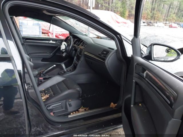 2017 VOLKSWAGEN GOLF GTI 3VW547AU6HM033515 Photo 4