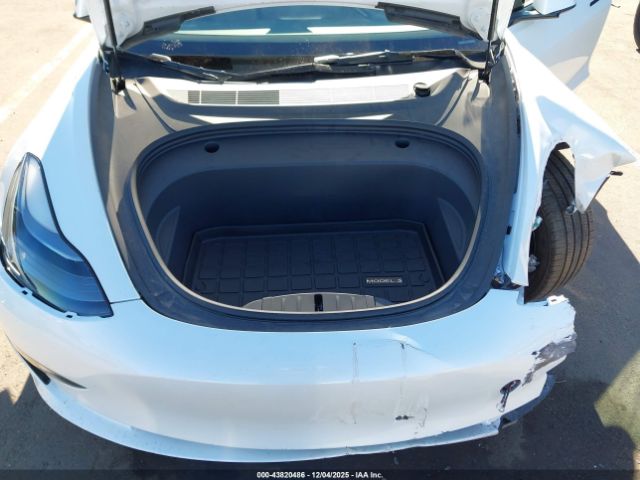 2023 TESLA MODEL 3 5YJ3E1EA1PF549725 Photo 9