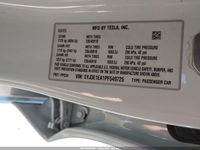 2023 TESLA MODEL 3 5YJ3E1EA1PF549725 Photo 8