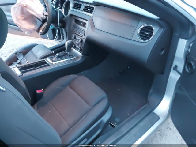 2013 FORD MUSTANG 1ZVBP8AM6D5241829 Photo 4