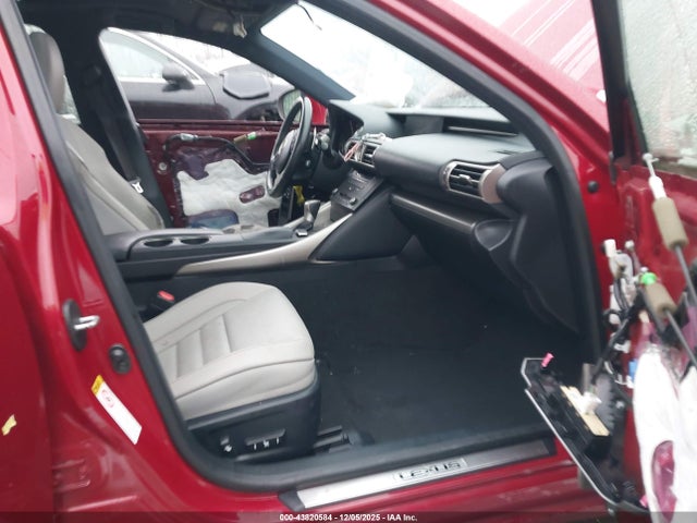 Продажа на аукционе авто 2015 Lexus Is 250, vin: JTHCF1D26F5018400, номер лота: 43820584