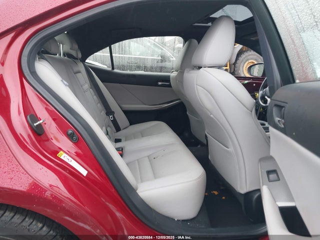 Продажа на аукционе авто 2015 Lexus Is 250, vin: JTHCF1D26F5018400, номер лота: 43820584