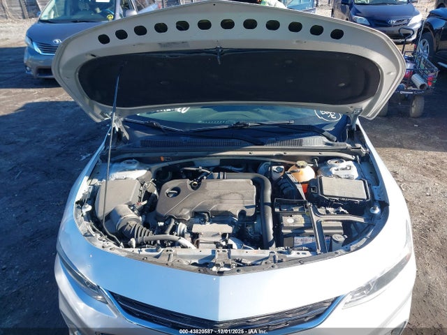 1G1ZE5ST4HF172675 Chevrolet MALIBU 1LT