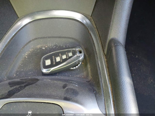 1G1ZE5ST4HF172675 Chevrolet MALIBU 1LT