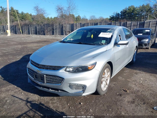 1G1ZE5ST4HF172675 Chevrolet MALIBU 1LT