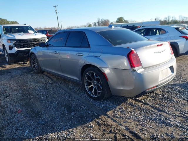 2017 CHRYSLER 300 2C3CCABG9HH663194 Photo 2