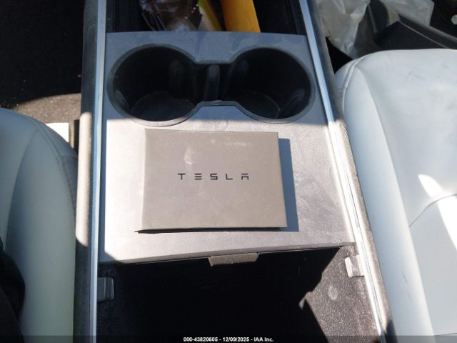 2023 TESLA MODEL 3 5YJ3E1EA2PF398491 Photo 10