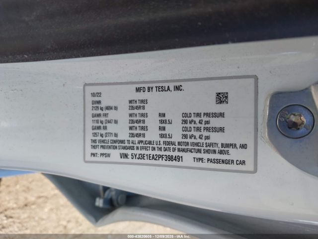 2023 TESLA MODEL 3 5YJ3E1EA2PF398491 Photo 8