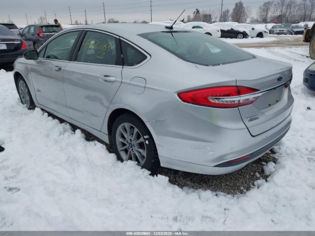 2017 FORD FUSION ENERGI 3FA6P0PU5HR320172 Photo 2