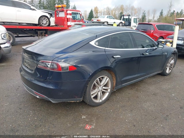 2012 TESLA MODEL S 5YJSA1DN9CFP02440 Photo 3