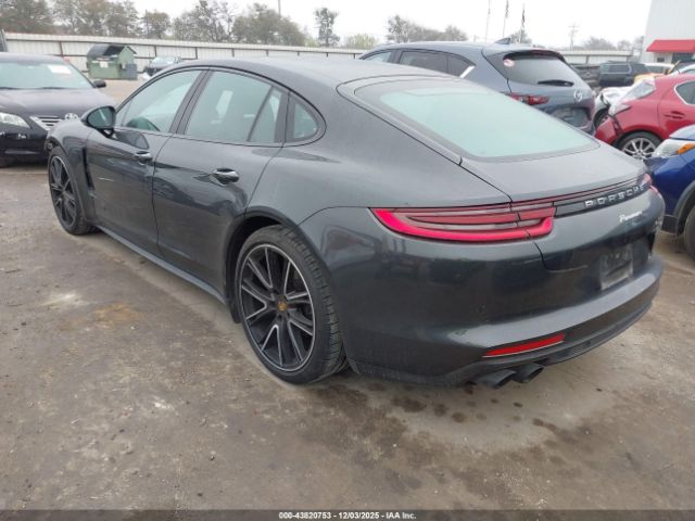 2018 PORSCHE PANAMERA WP0AA2A77JL110147 Photo 2