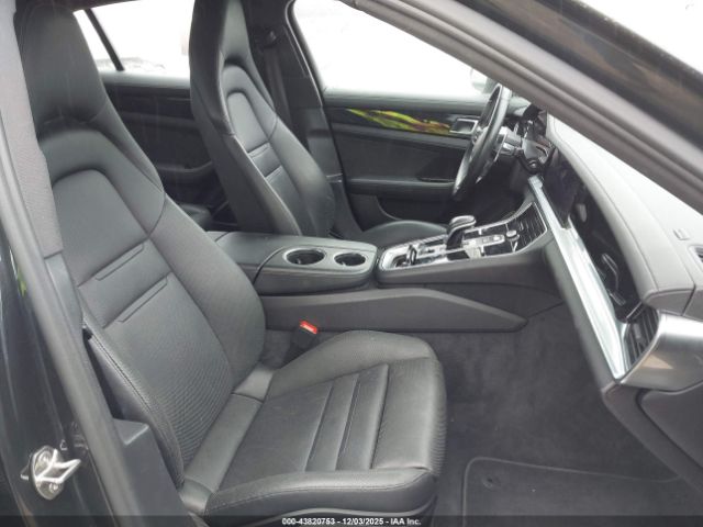 2018 PORSCHE PANAMERA WP0AA2A77JL110147 Photo 4
