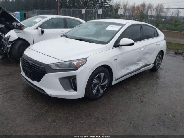 2017 HYUNDAI IONIQ HYBRID KMHC75LC0HU035634 Photo 1