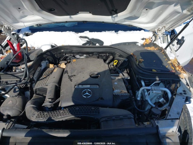 43820888 :رقم المزاد ، WDC0G4KB0GF086428 vin ، 2016 Mercedes-benz Glc 300 4matic مزاد بيع