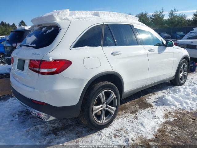 43820888 :رقم المزاد ، WDC0G4KB0GF086428 vin ، 2016 Mercedes-benz Glc 300 4matic مزاد بيع