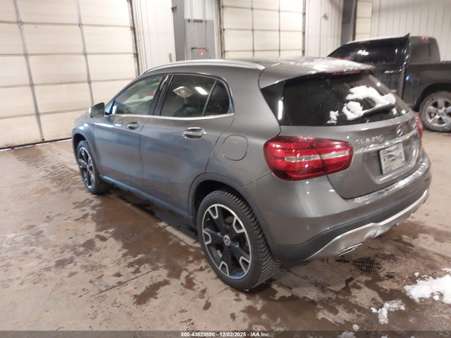 2020 MERCEDES-BENZ GLA 250 WDCTG4GB7LJ680494 Photo 2