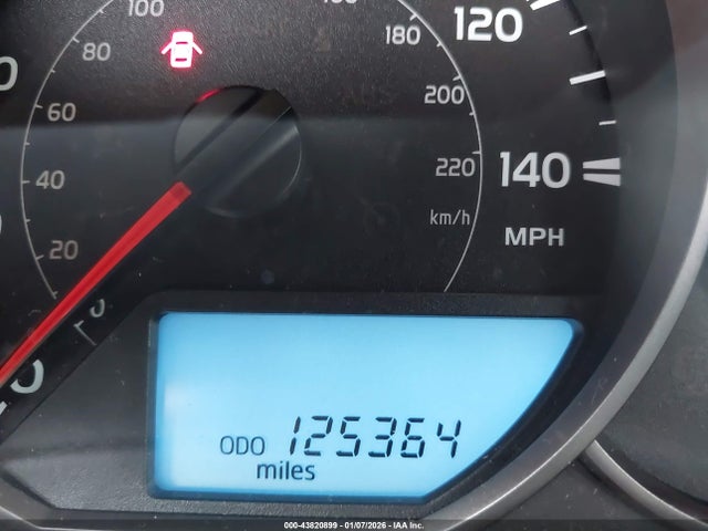 Toyota RAV4 LE 2016 JTMZFREV4GJ060902 Image 15