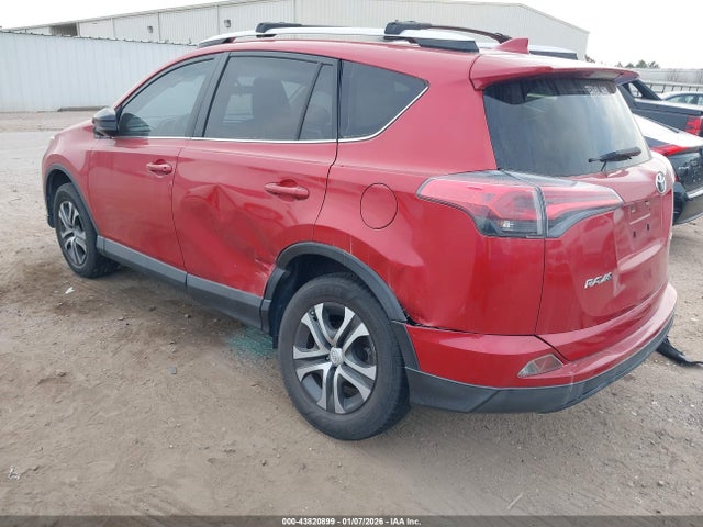 Toyota RAV4 LE 2016 JTMZFREV4GJ060902 Image 3
